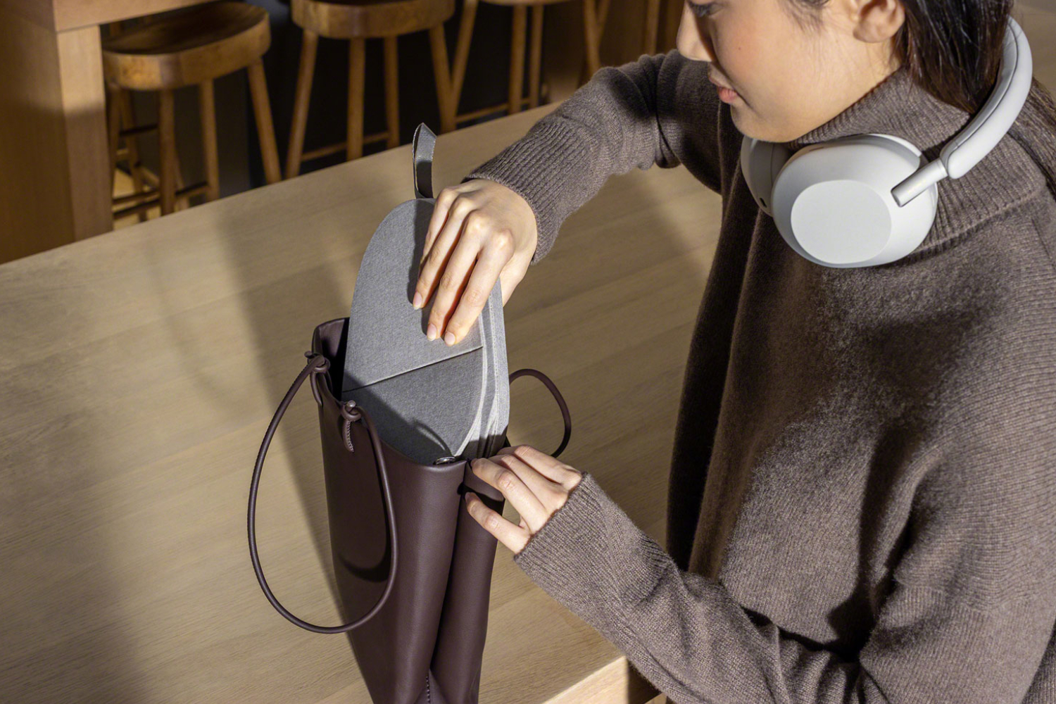 sony,wh-1000xm5,bluetooth,5.2,black,silver,หูฟังบลูทูธ,ตัดเสียงรบกวน,active noise cancelling