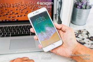 Spigen Glass Glas.tR Slim HD ( กระจกนิรภัย iPhone 8/7, iPhone 7 Plus/8 Plus แบบไม่เต็มหน้าจอ )