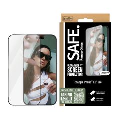 SAFE by PanzerGlass Ultra Wide Fit Clear Black Frame ฟิล์มกระจกใสแบบเต็มจอ - iPhone 16 Pro Max