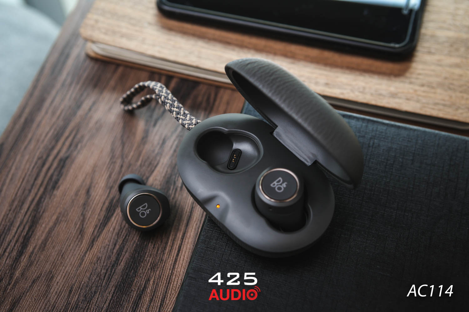 b&o-beoplay-e8-true-wireless-bluetooth-in-ear-earphone-headphone